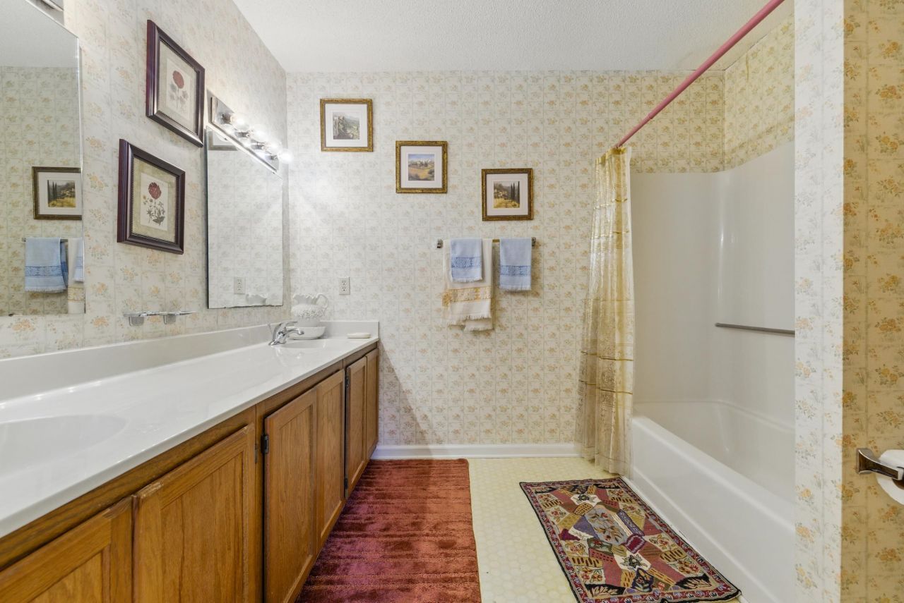 951 Plantation Dr. Photo 15