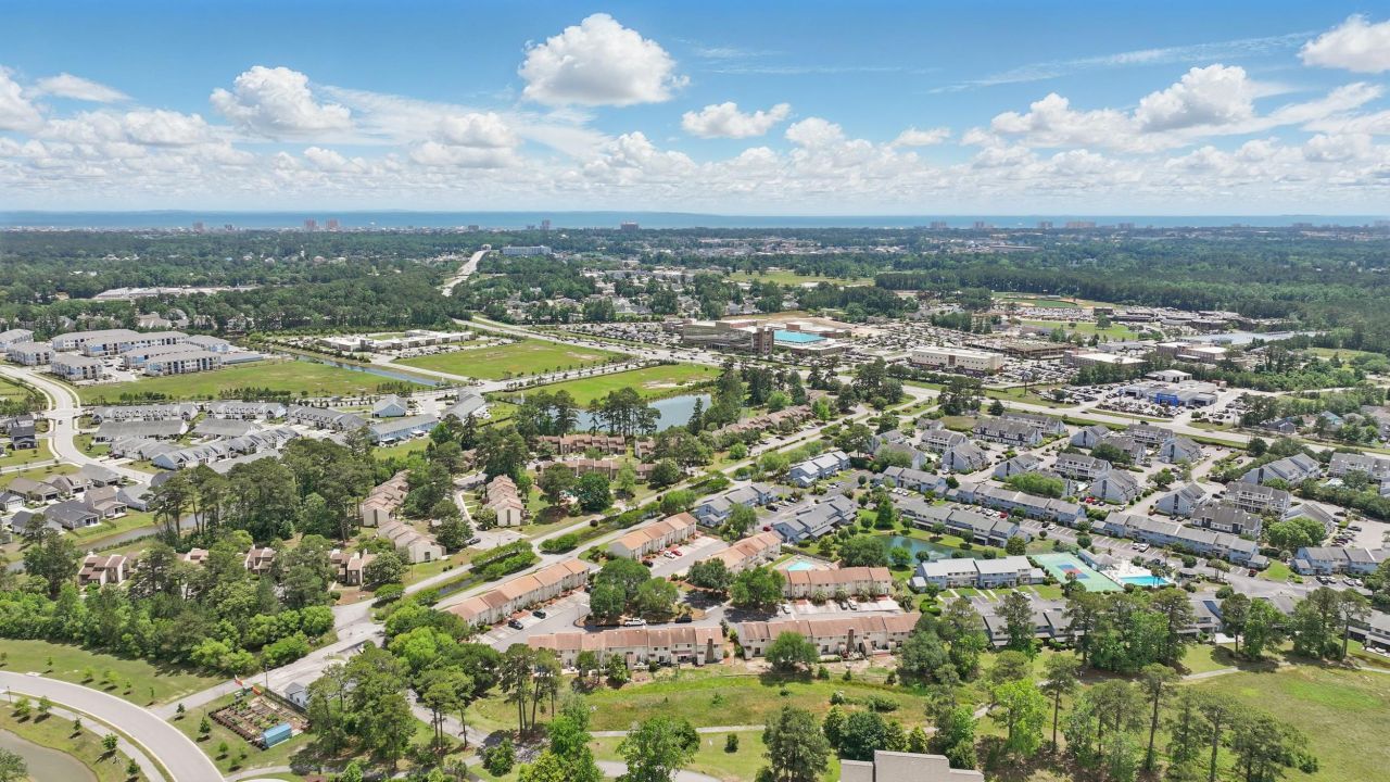 951 Plantation Dr. Photo 24