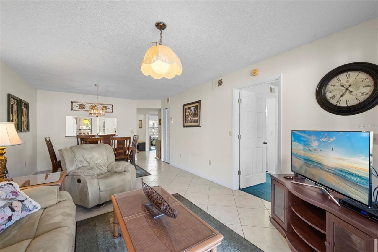 4310 46 Ave Avenue W, Unit 103, Bradenton, FL 34210 Photo