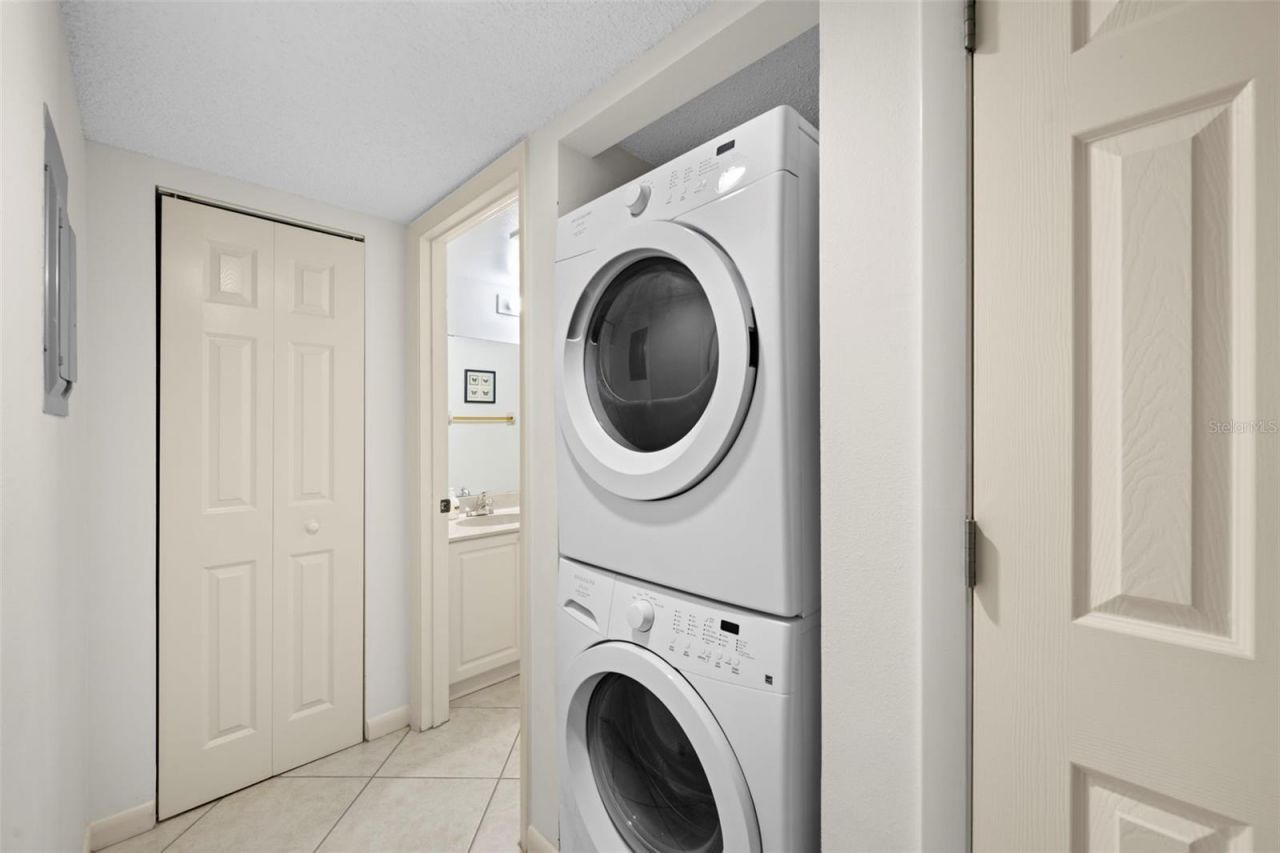 4310 46 Ave Avenue W, Unit 103, Bradenton, FL 34210 Photo