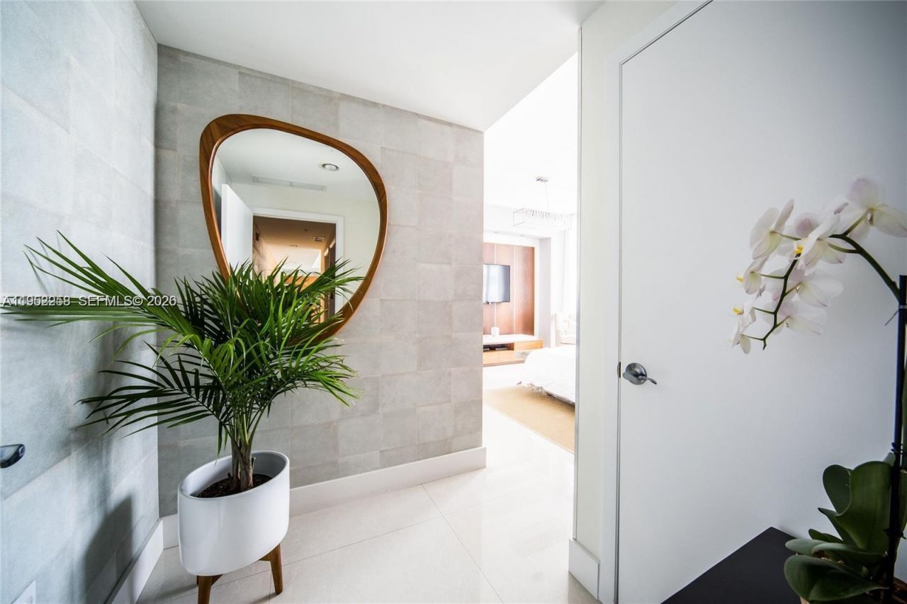 244 Biscayne Blvd, Unit 4407, Miami, FL 33132 Photo