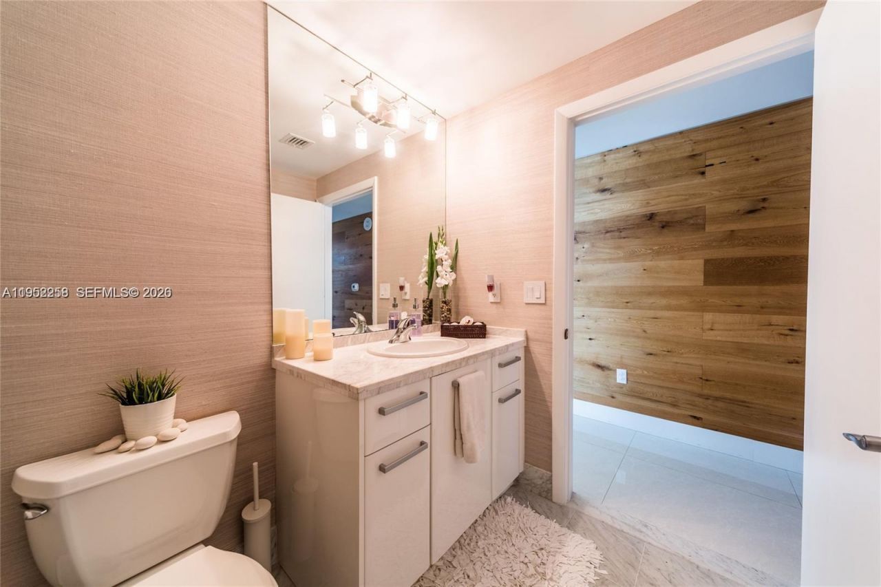 244 Biscayne Blvd, Unit 4407, Miami, FL 33132 Photo