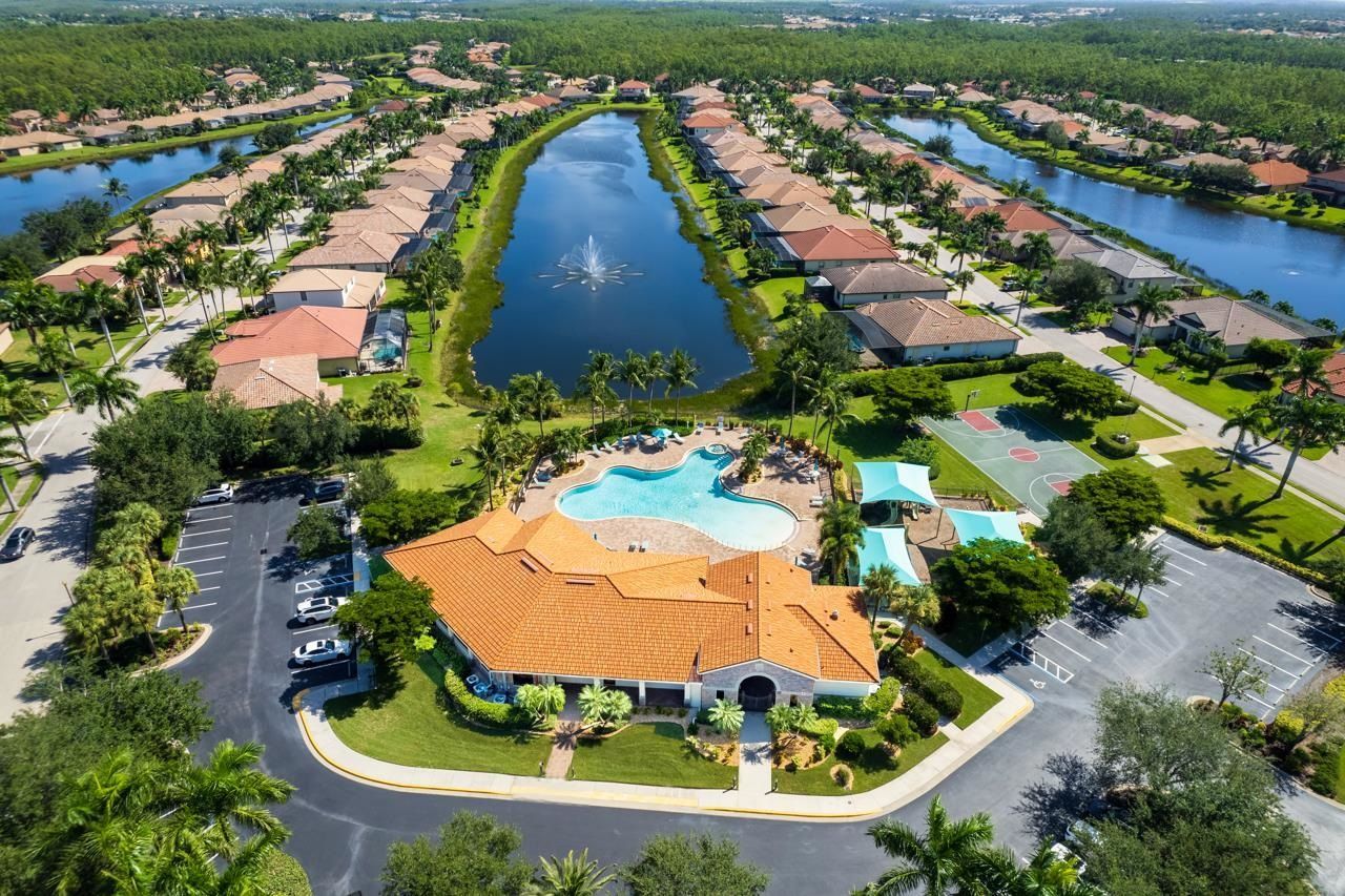 11006 Longwing Dr, Fort Myers, FL 33912 Photo