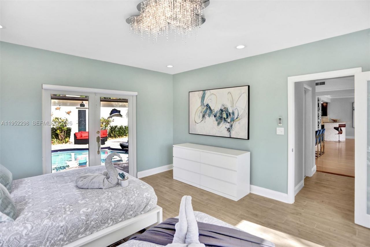 1017 Tyler St, Hollywood, FL 33019 Photo