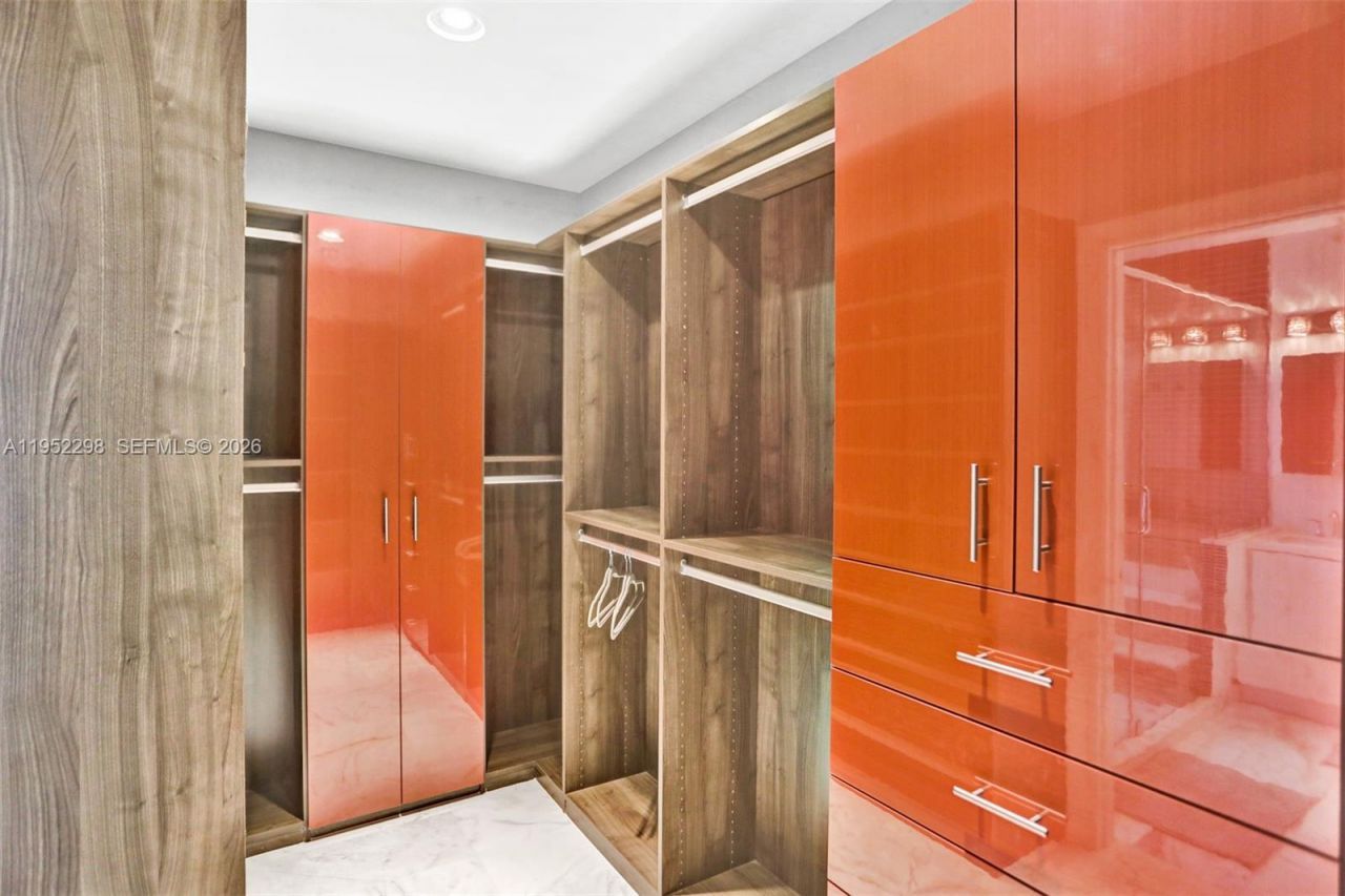 1017 Tyler St, Hollywood, FL 33019 Photo