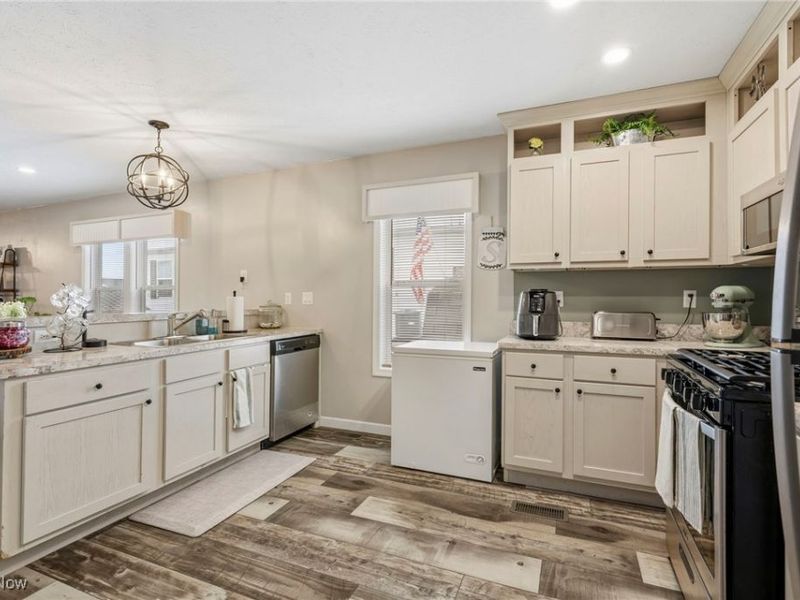 6962 Foxwood Drive SW, Navarre, OH 44662 Photo 11