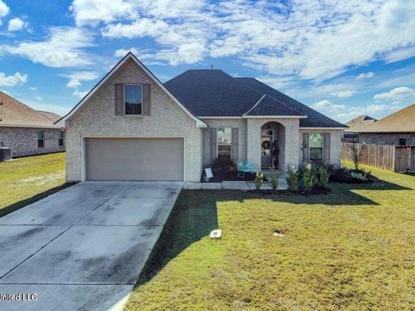 16366 Millsaps Avenue, Gulfport, MS 39503