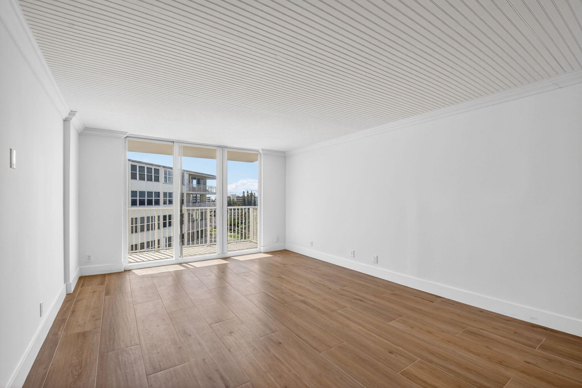 3540 S. Ocean Boulevard, Unit 810, South Palm Beach, FL 33480 Photo