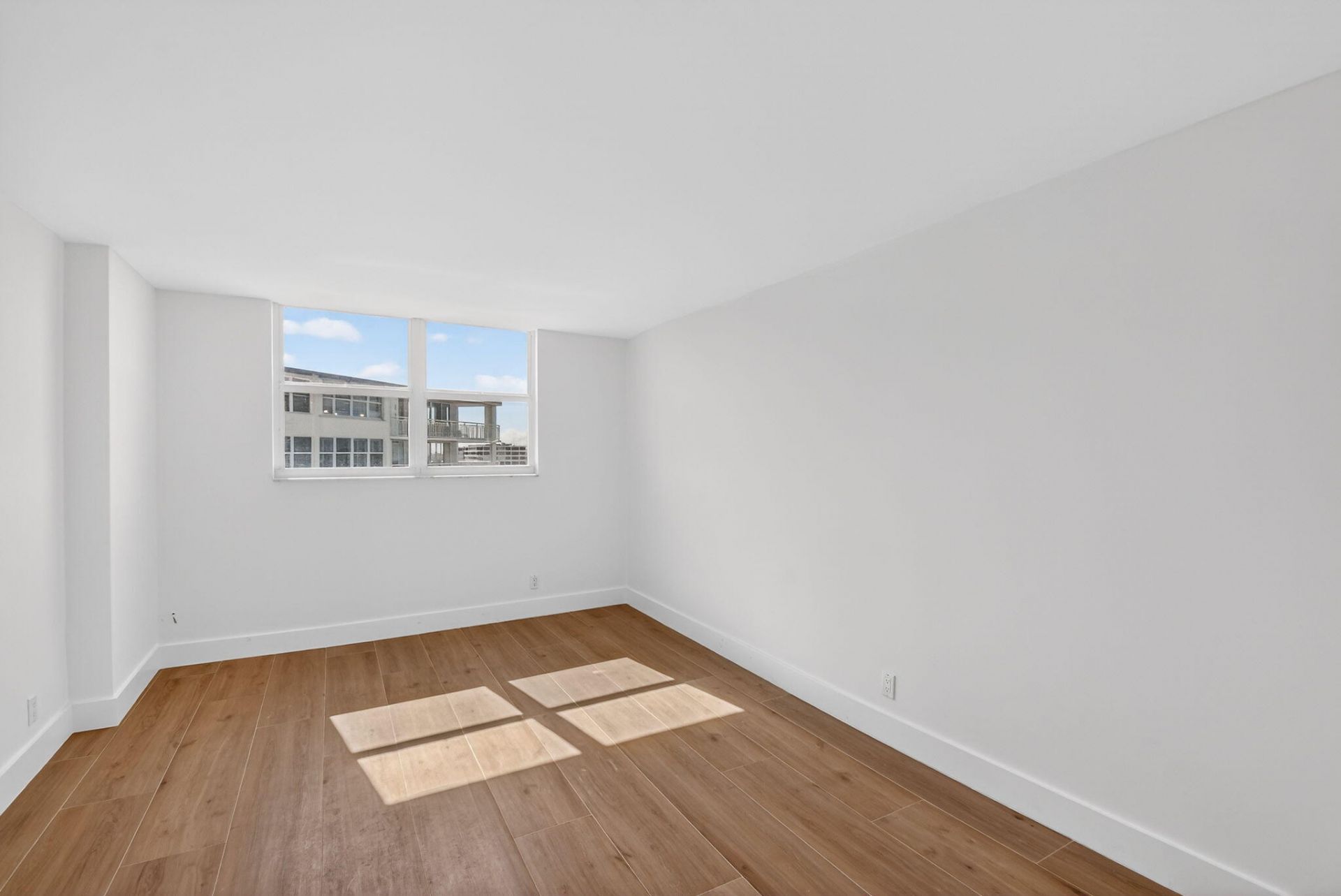 3540 S. Ocean Boulevard, Unit 810, South Palm Beach, FL 33480 Photo