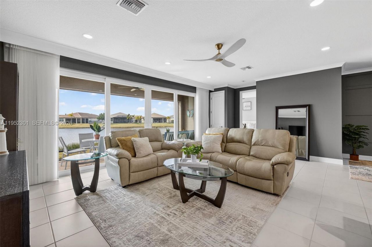 11694 SW River Crossing Pl, Port Saint Lucie, FL 34987 Photo