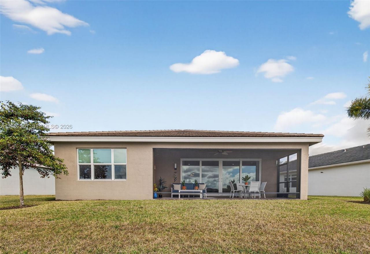 11694 SW River Crossing Pl, Port Saint Lucie, FL 34987 Photo