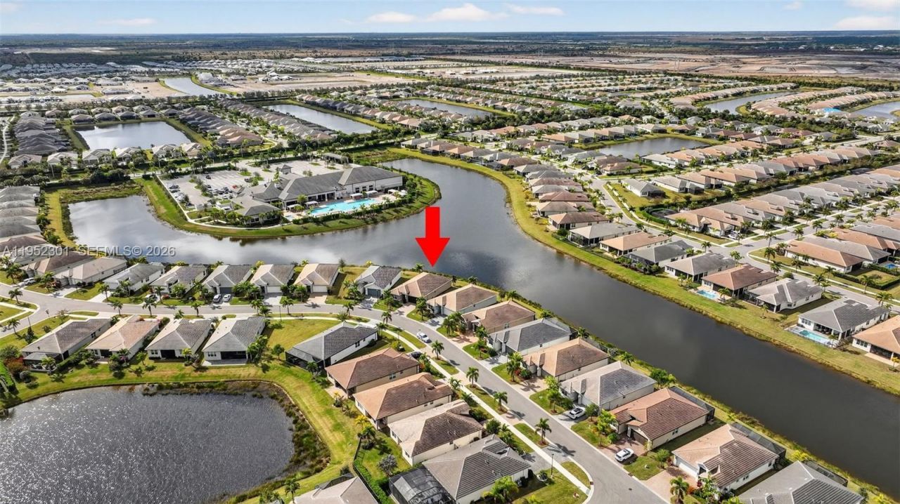 11694 SW River Crossing Pl, Port Saint Lucie, FL 34987 Photo