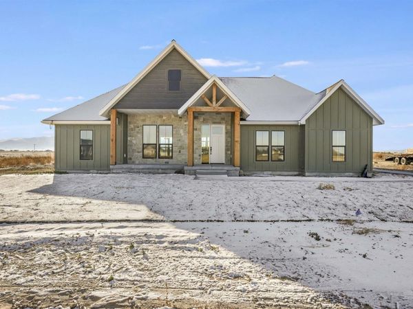 262 Ferdinand Circle, Burley, ID 83318