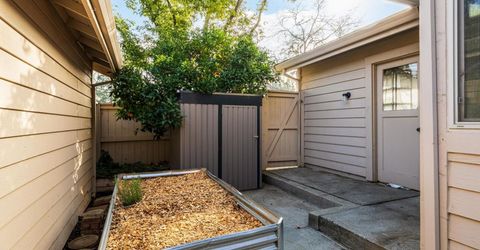 8169 Chenin Blanc Ln, Fair Oaks, CA 95628 Photo