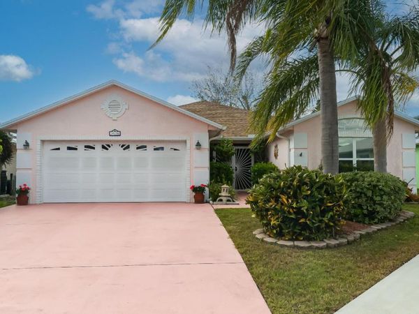 14196 Cisne Circle, Fort Pierce, FL 34951