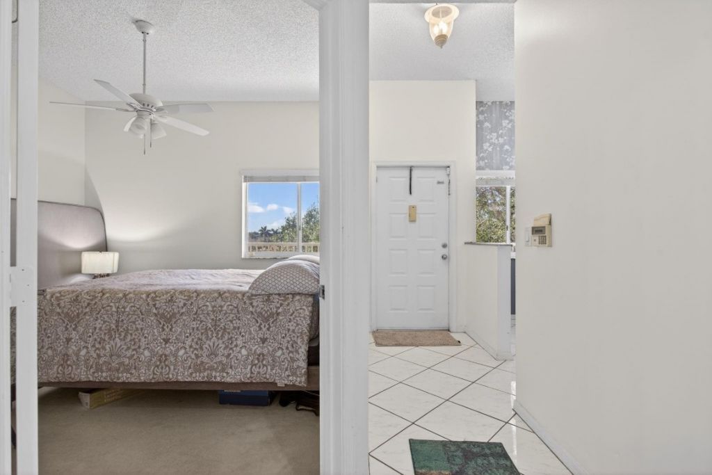 9575 Weldon Cir, Unit C413, Tamarac, FL 33321 Photo