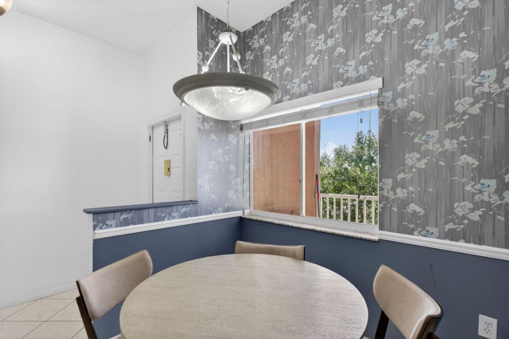 9575 Weldon Cir, Unit C413, Tamarac, FL 33321 Photo