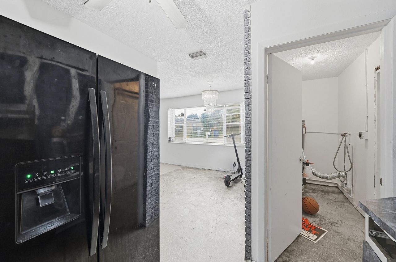 2043 NW 8th Street , Other Florida, FL 33069 Photo