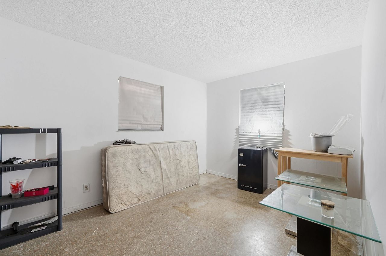 2043 NW 8th Street , Other Florida, FL 33069 Photo