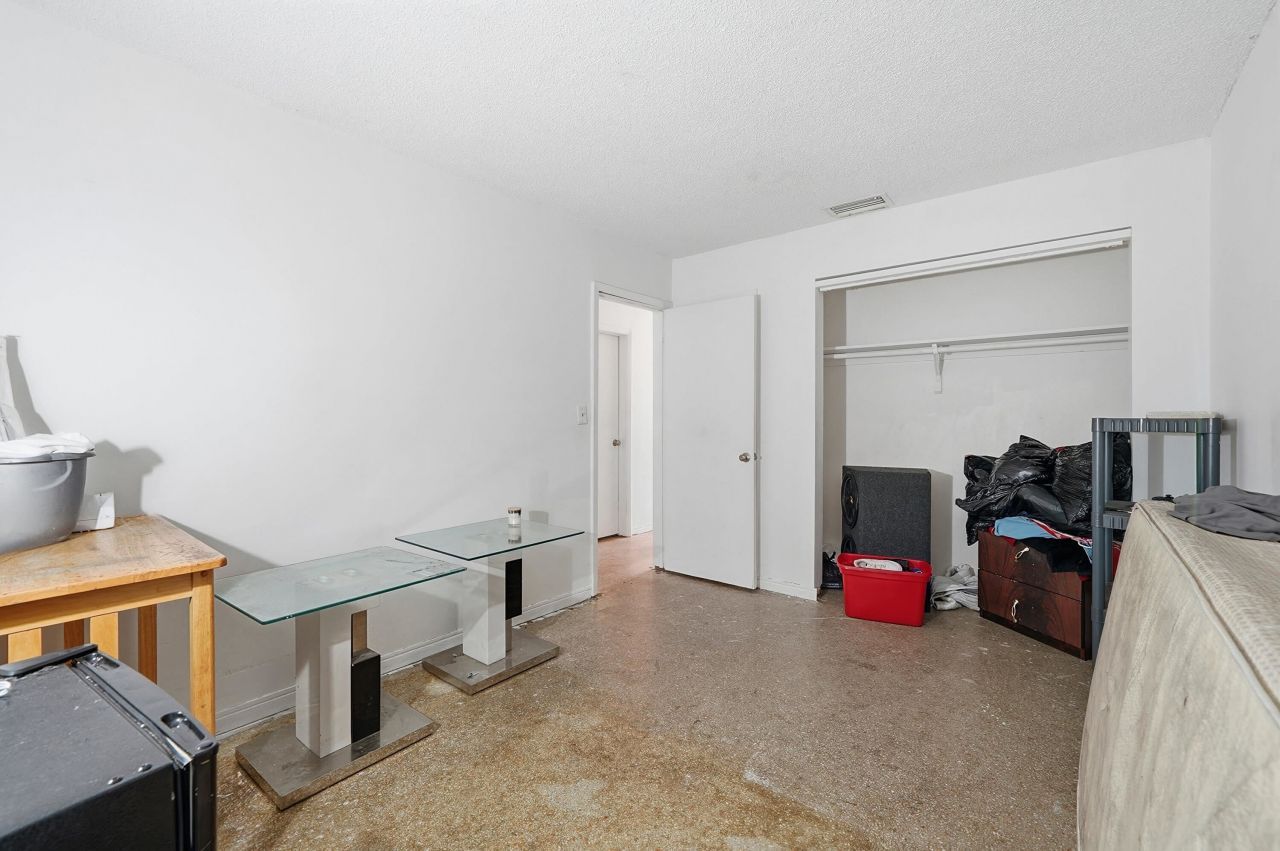 2043 NW 8th Street , Other Florida, FL 33069 Photo