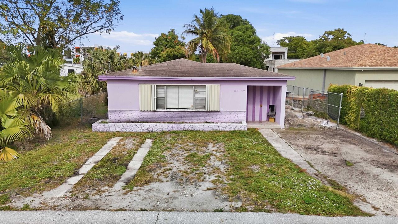 2043 NW 8th Street , Other Florida, FL 33069 Photo