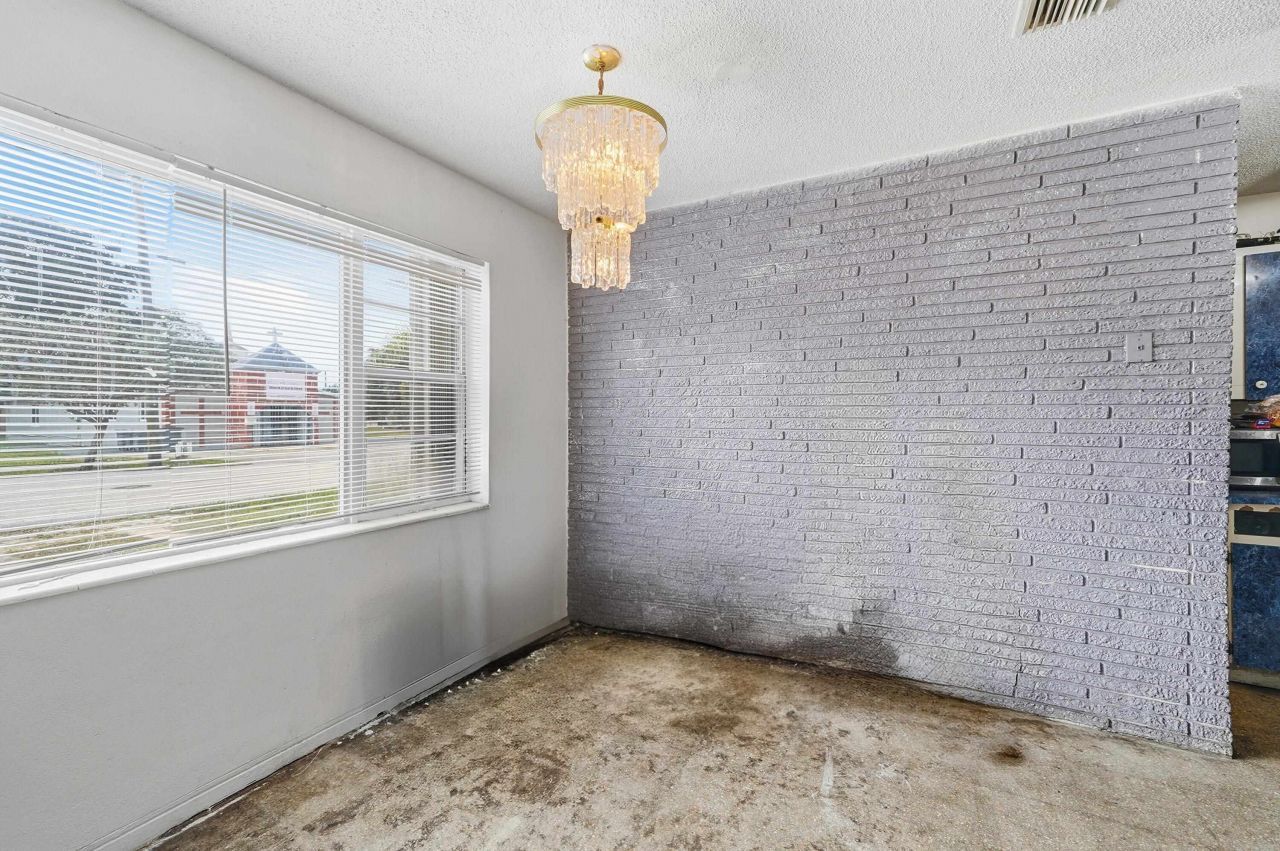 2043 NW 8th Street , Other Florida, FL 33069 Photo