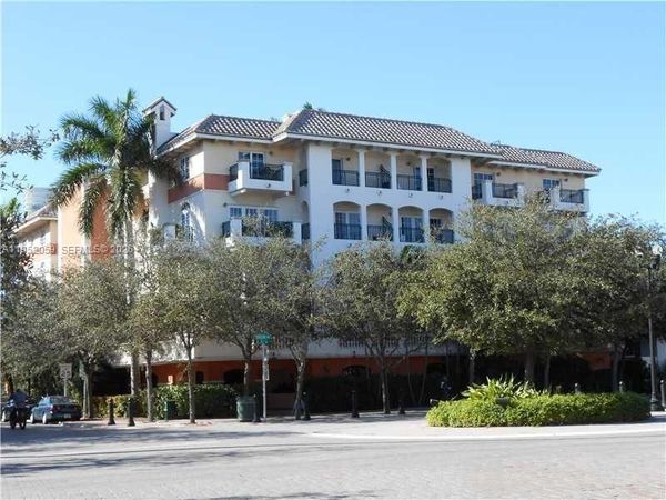 300 Euclid Ave, Unit 209, Miami Beach, FL 33139