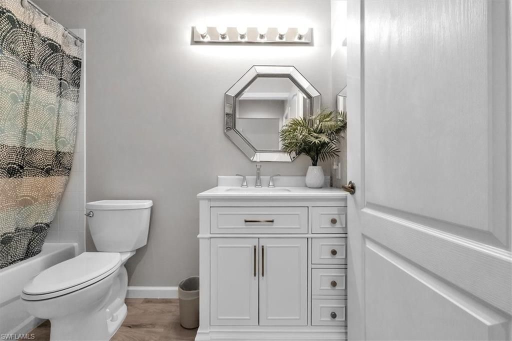 10391 Butterfly Palm Dr, Unit 1012, Fort Myers, FL 33966 Photo