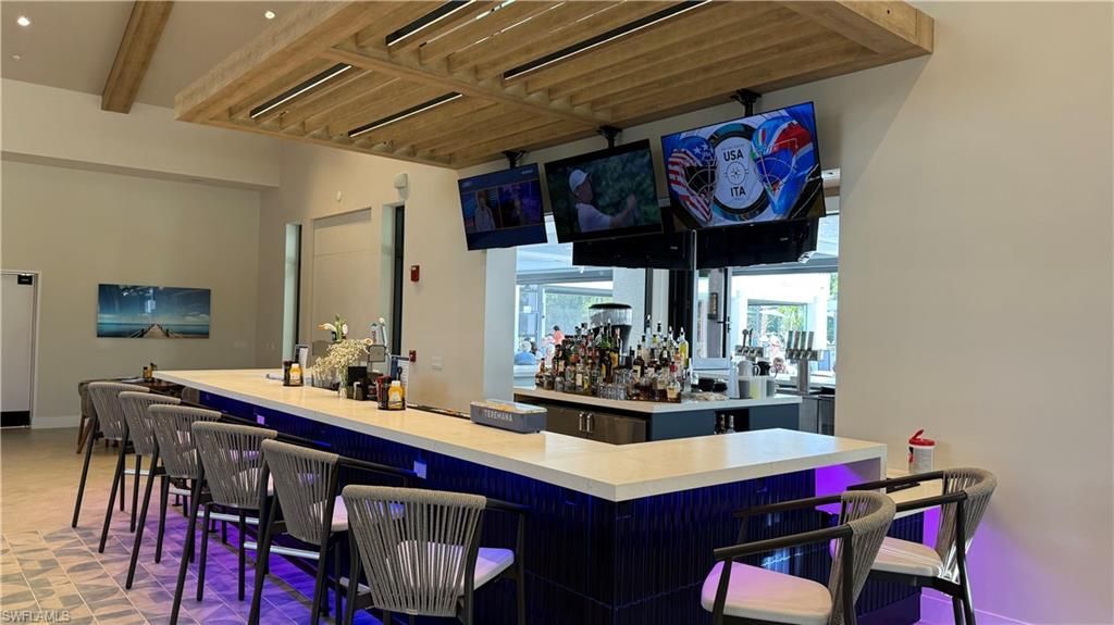 10391 Butterfly Palm Dr, Unit 1012, Fort Myers, FL 33966 Photo