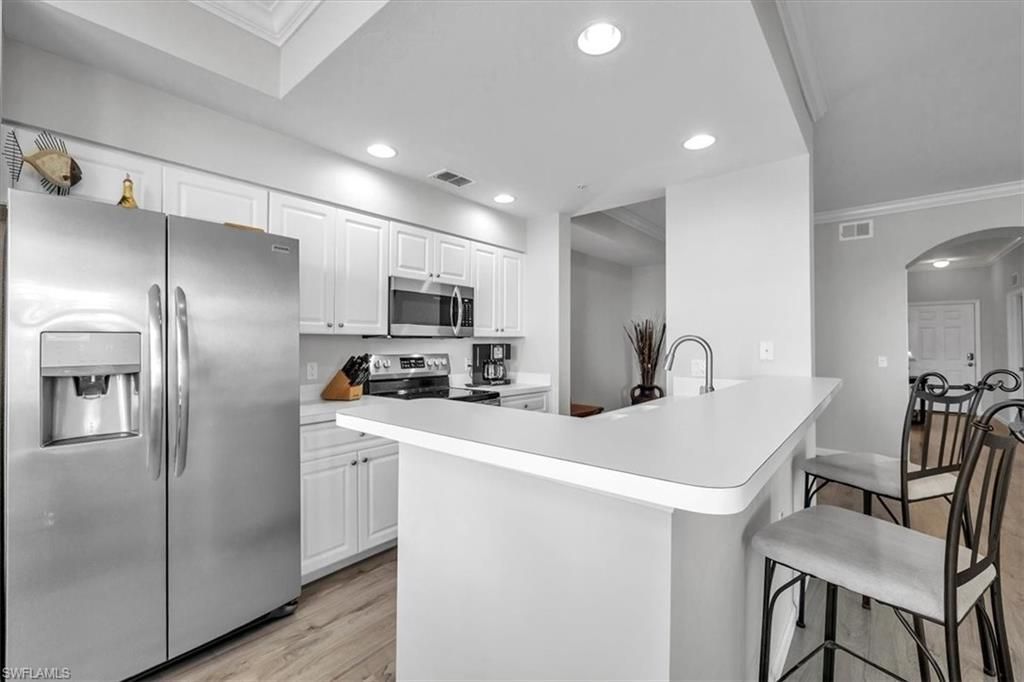 10391 Butterfly Palm Dr, Unit 1012, Fort Myers, FL 33966 Photo