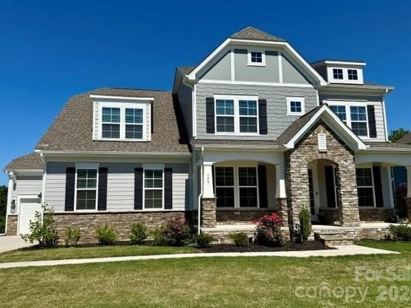 309 W Waterlynn Road, Mooresville, NC 28117
