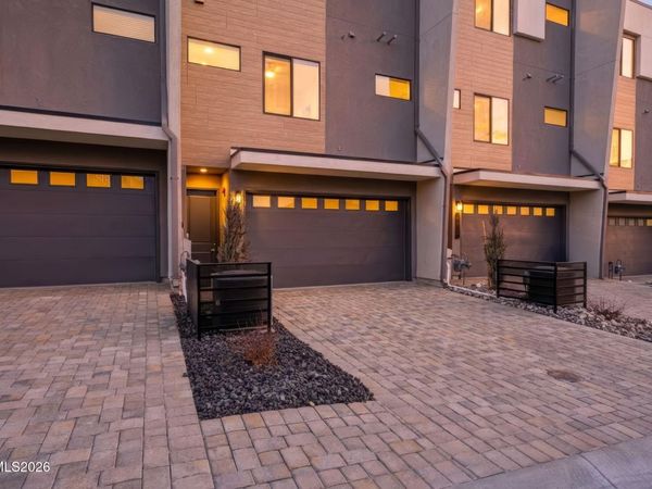 176 Rissone Lane, Reno, NV 89503