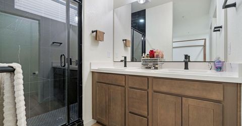 176 Rissone Lane, Reno, NV 89503 Photo