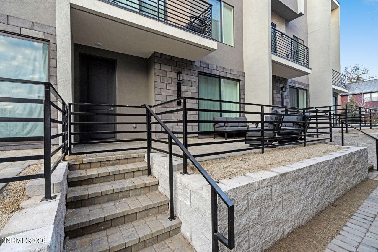 176 Rissone Lane, Reno, NV 89503 Photo