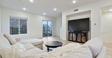 176 Rissone Lane, Reno, NV 89503 Photo