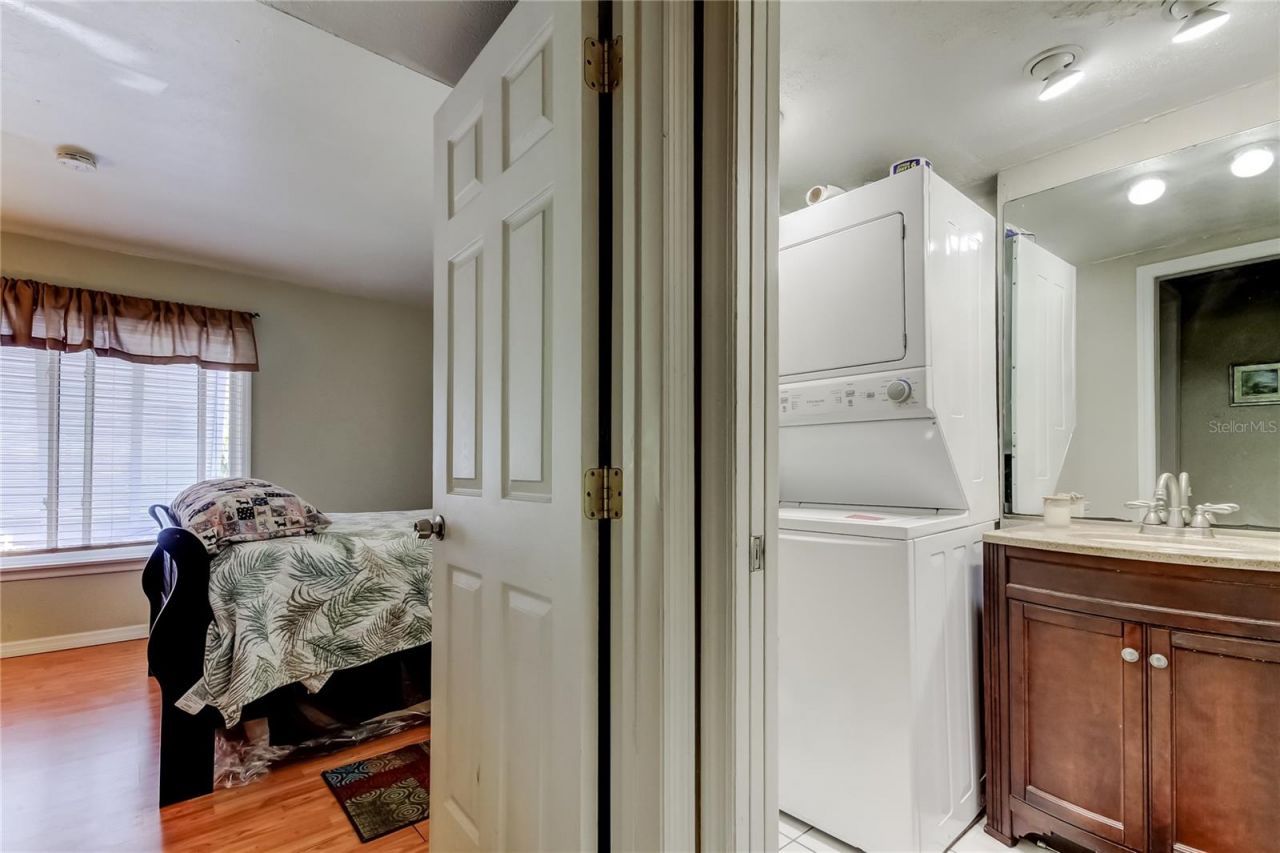 3650 41st Way S, Unit A, Saint Petersburg, FL 33711 Photo