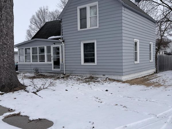 105 Pennsylvania Avenue, Swanton, OH 43558