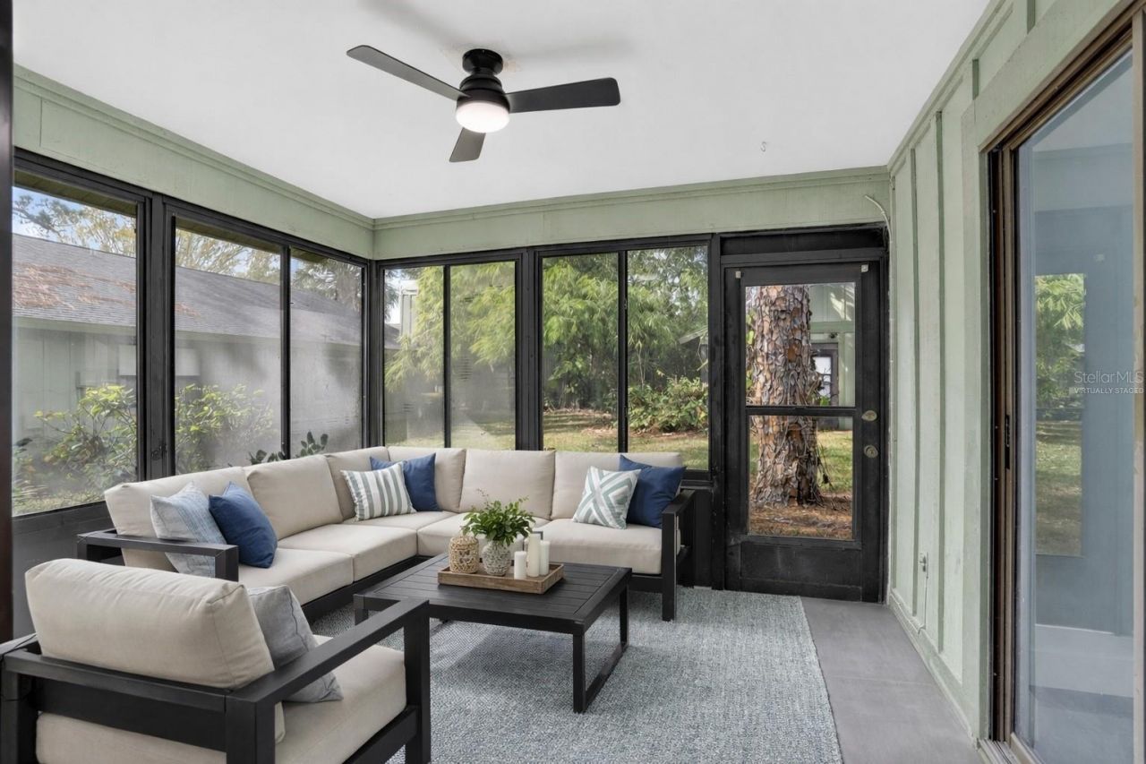 5014 Barrington Circle, Unit 2102, Sarasota, FL 34234 Photo