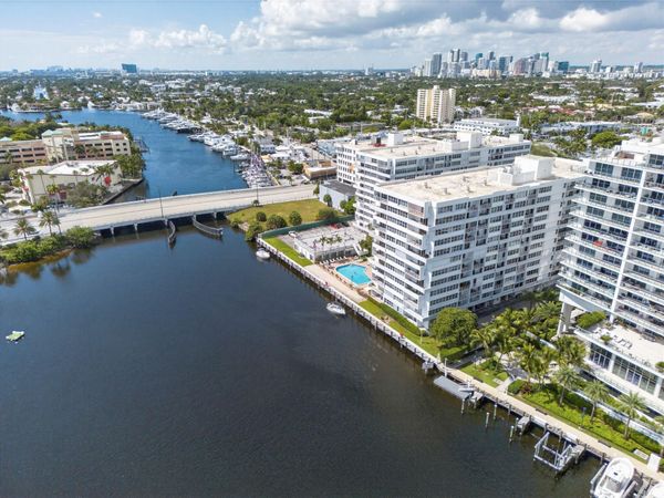 1160 N Federal Highway, Unit 522, Fort Lauderdale, FL 33304