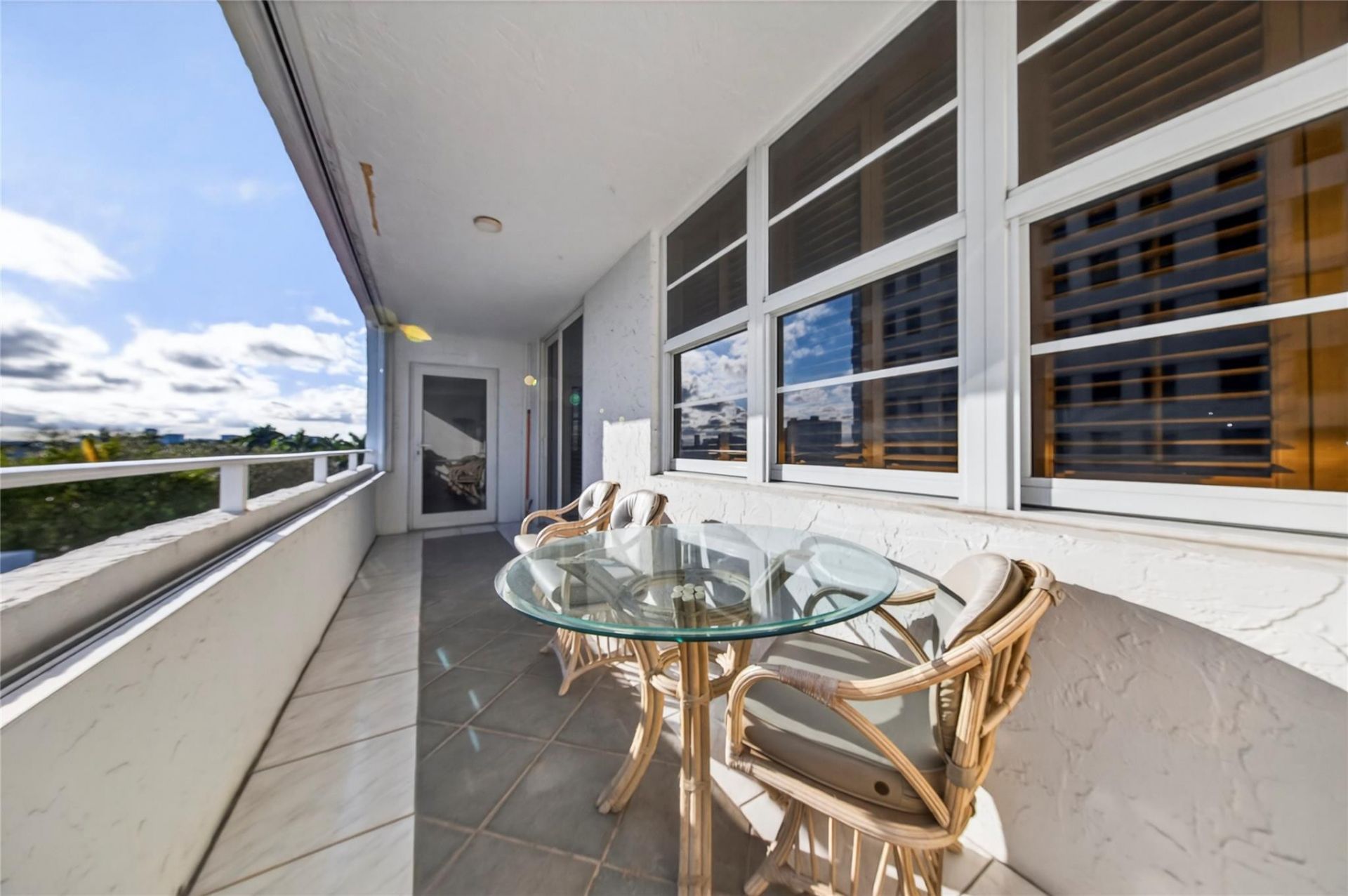 1160 N Federal Highway, Unit 522, Fort Lauderdale, FL 33304 Photo