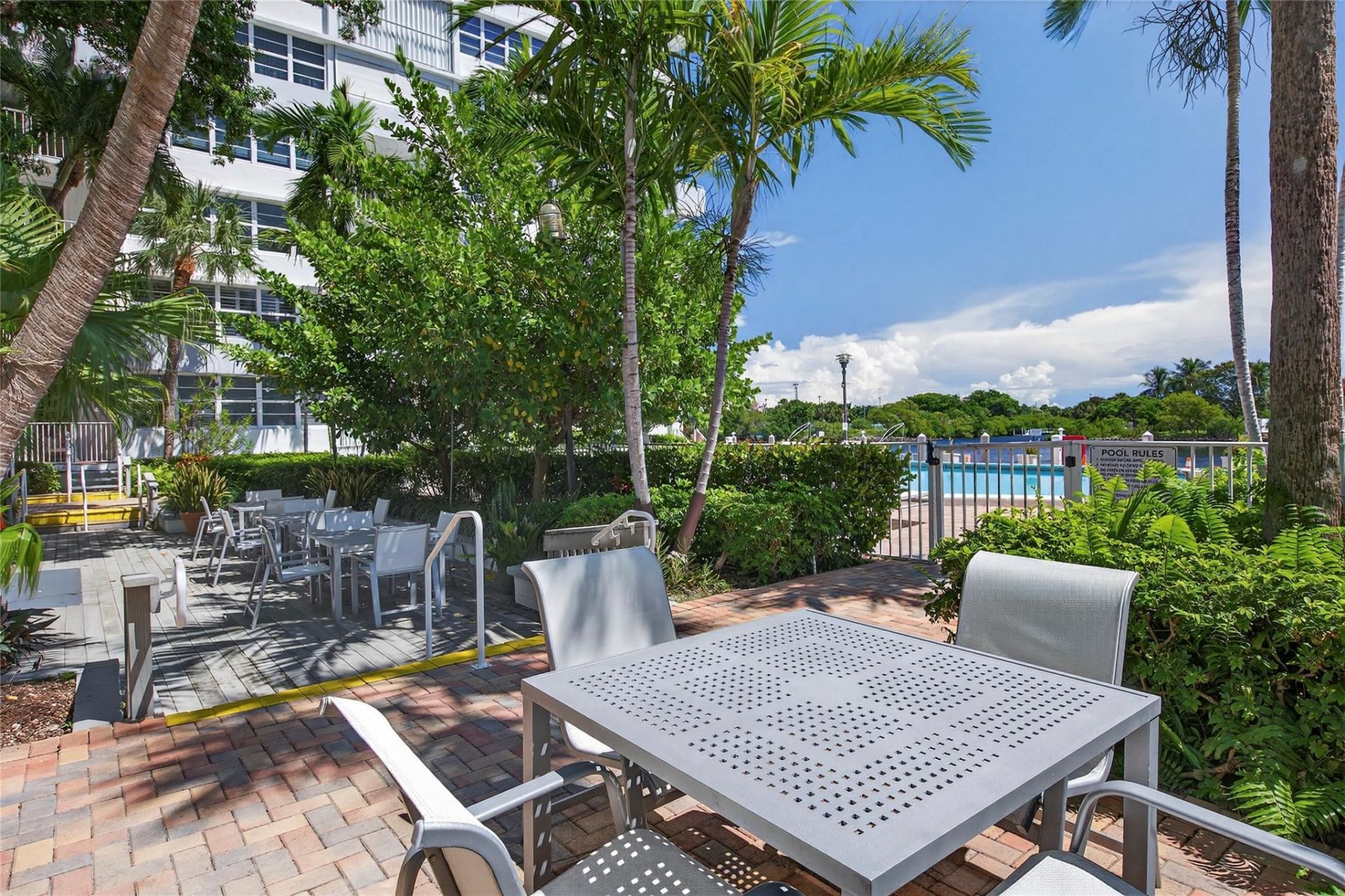 1160 N Federal Highway, Unit 522, Fort Lauderdale, FL 33304 Photo