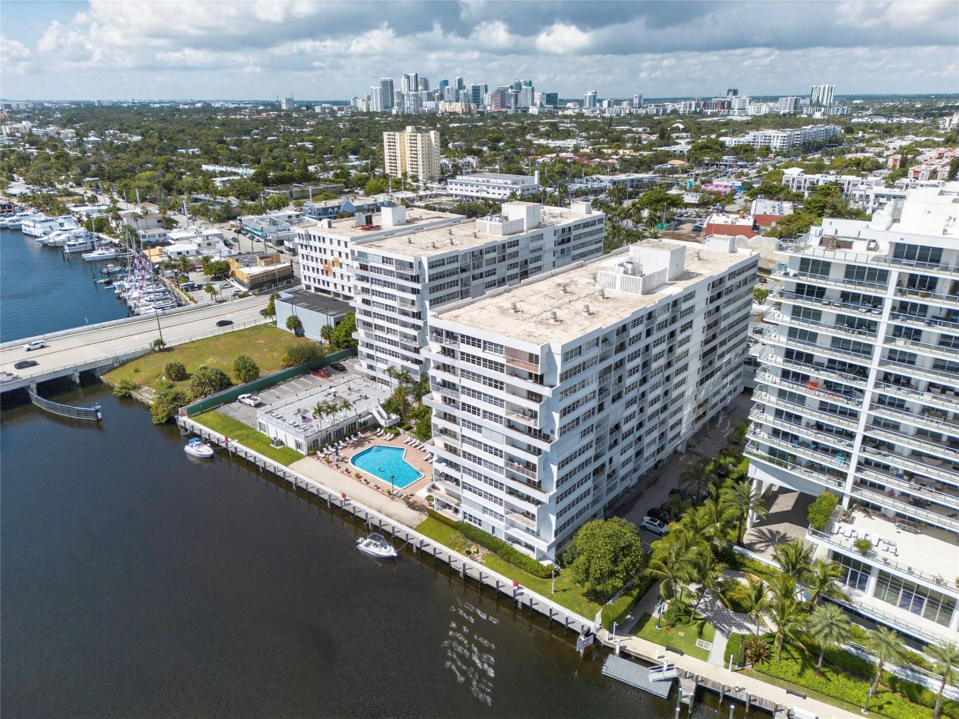 1160 N Federal Highway, Unit 522, Fort Lauderdale, FL 33304 Photo