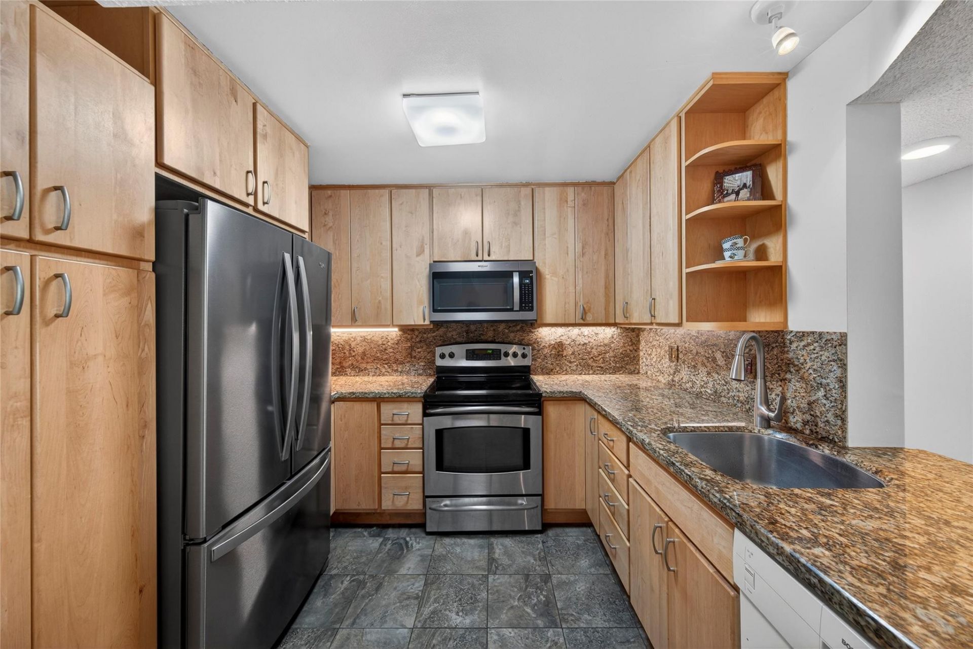 1160 N Federal Highway, Unit 522, Fort Lauderdale, FL 33304 Photo