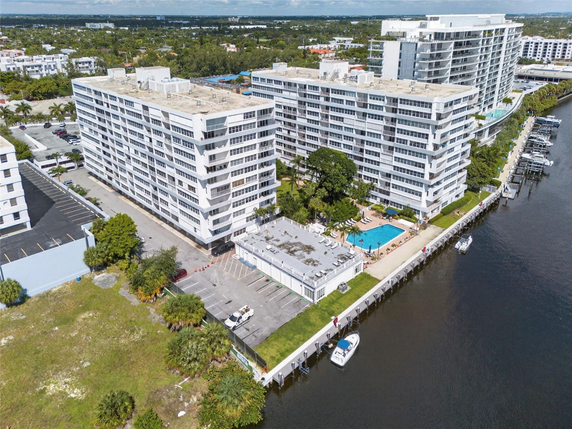 1160 N Federal Highway, Unit 522, Fort Lauderdale, FL 33304 Photo