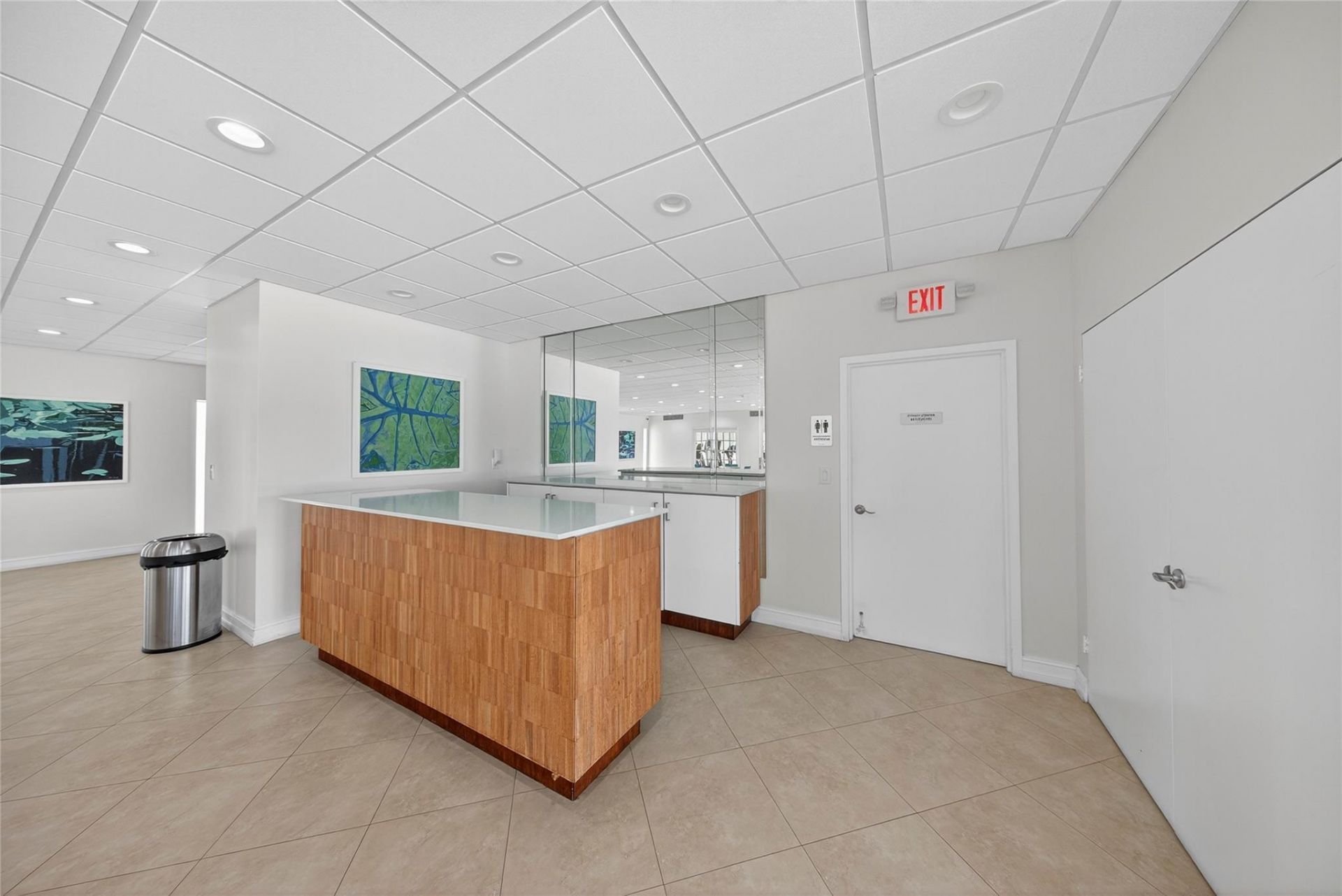 1160 N Federal Highway, Unit 522, Fort Lauderdale, FL 33304 Photo