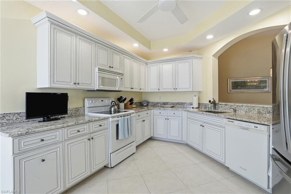 7048 Pelican Bay Blvd, Unit C302, Naples, FL 34108 Photo