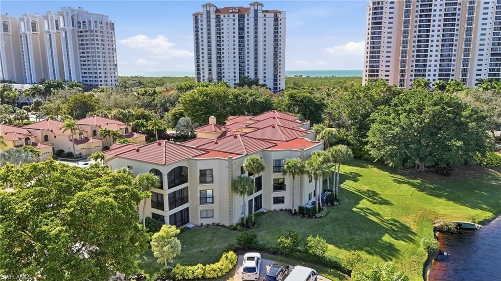 7048 Pelican Bay Blvd, Unit C302, Naples, FL 34108 Photo