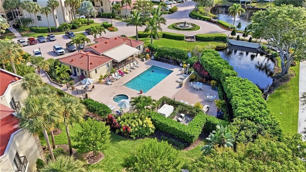 7048 Pelican Bay Blvd, Unit C302, Naples, FL 34108 Photo