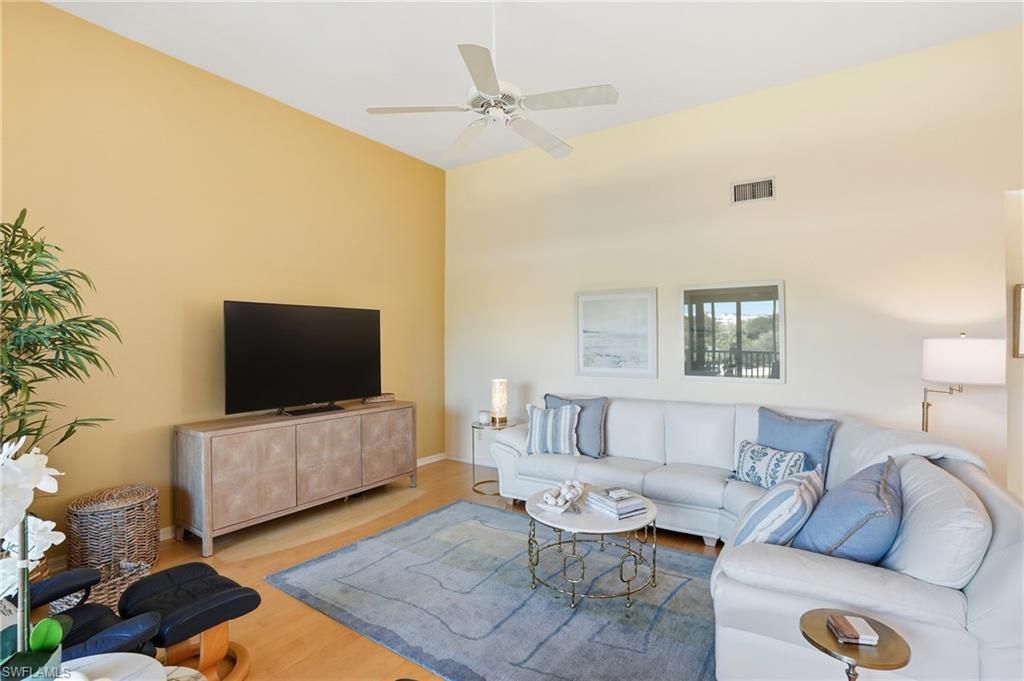 7048 Pelican Bay Blvd, Unit C302, Naples, FL 34108 Photo