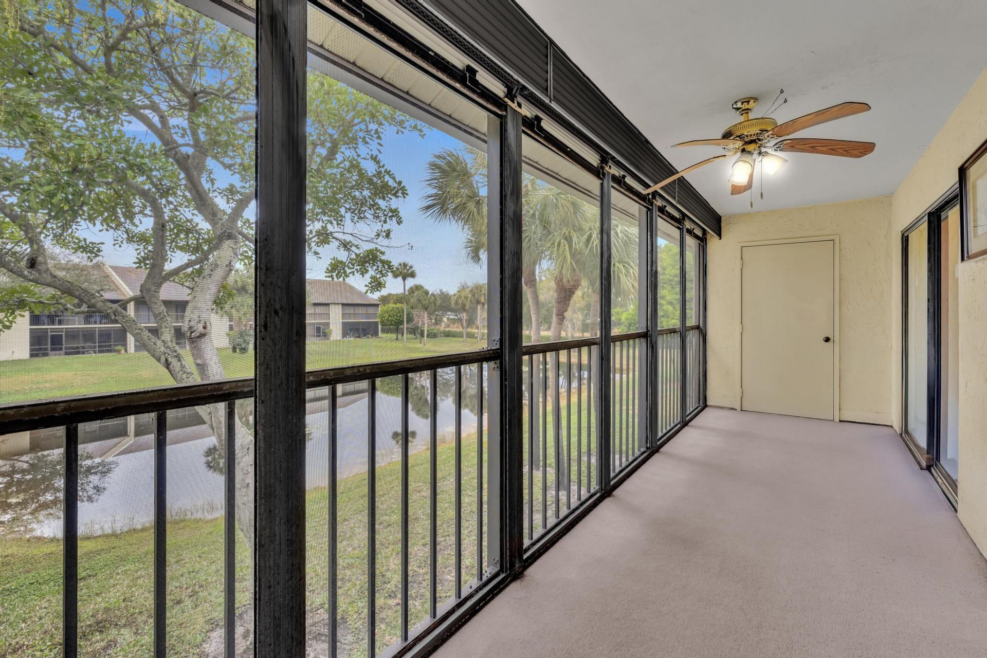 3529 Englewood Drive, Unit 321, Lake Worth, FL 33467 Photo